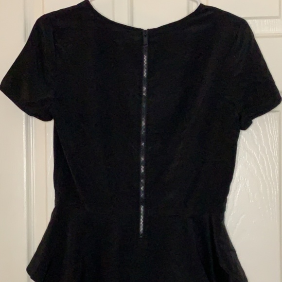 DKNY Black Top - Picture 2 of 4